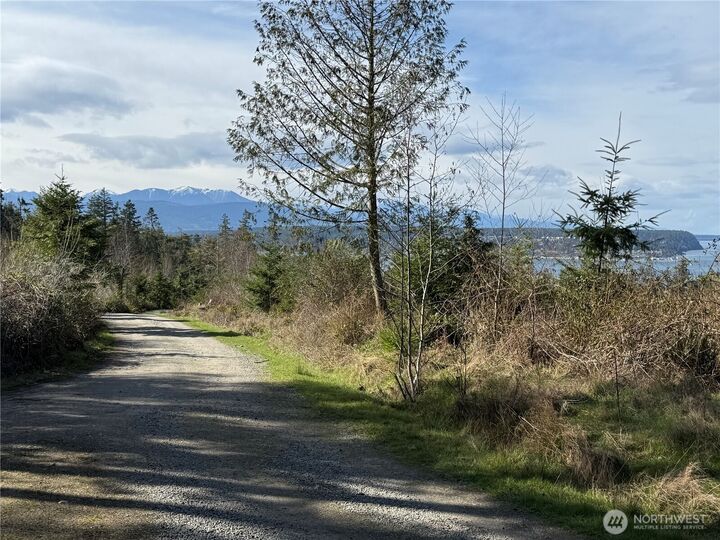 Property Photo:  282  Drake Road  WA 98368 