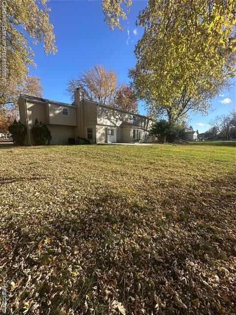 Property Photo:  29585 Woodhaven Lane  MI 48076 