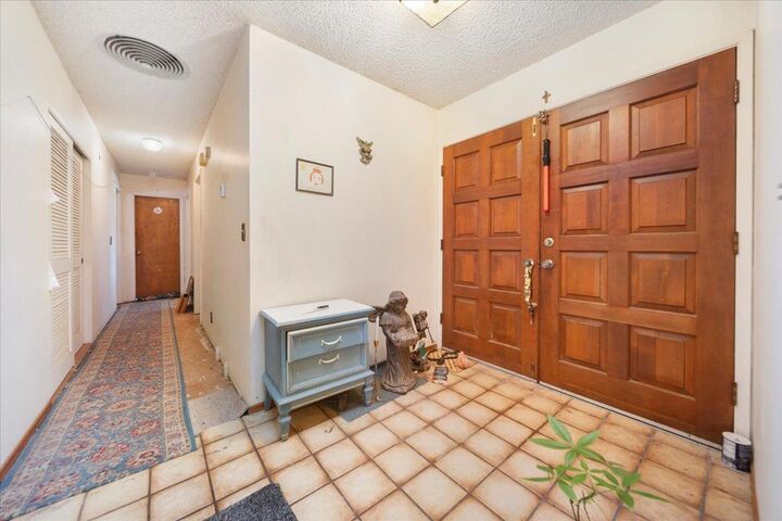 Property Photo:  15400 Oak Hills Drive  CA 93907 