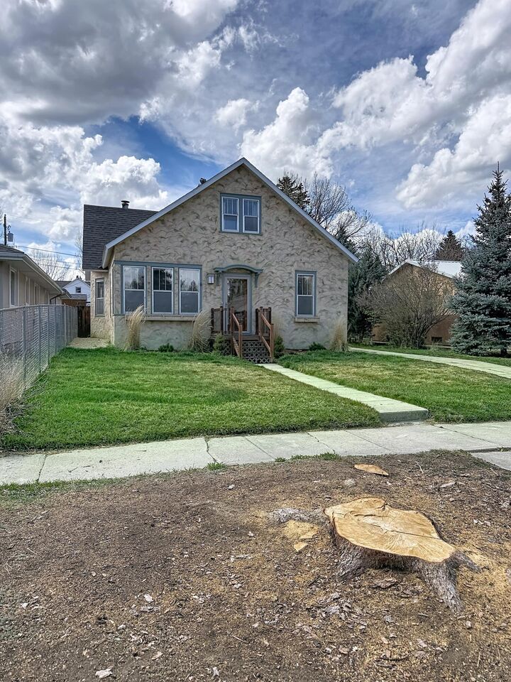 Property Photo:  518 N Adams Avenue  WY 82834 