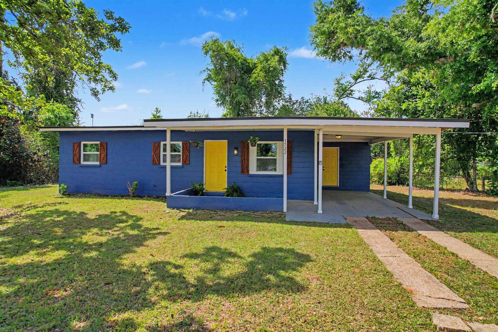 Property Photo:  1722 Eisenhower Street  FL 32310 