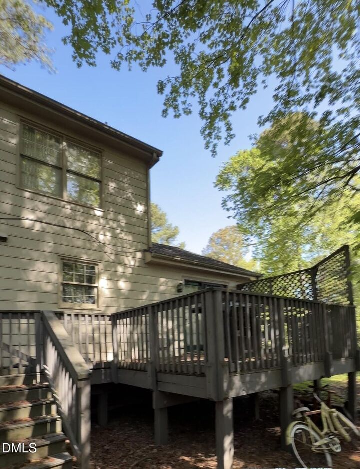 Property Photo:  1002 Apache Lane  NC 27502 