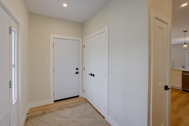 Property Photo: 1182 Queen Street 30 ON N2Z 0J2