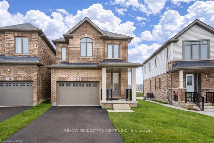 312 Bismark Drive — photo 1