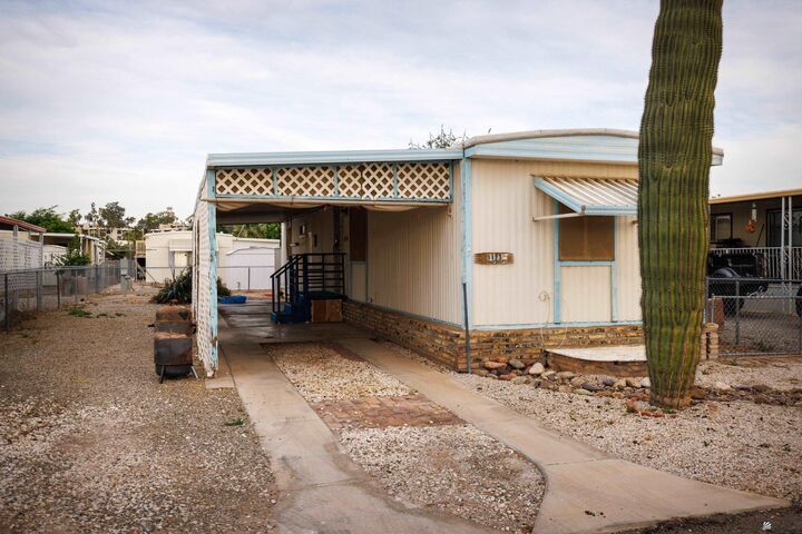 Property Photo: 1123 S Franklin Ave AZ 85364
