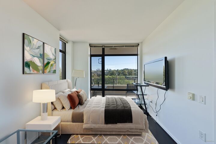 Property Photo: 2345 Madison Avenue 502 BC V5C 0B4