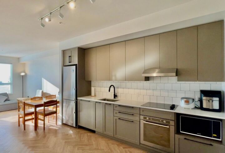 Property Photo: 9228 Slopes Mews 309 BC V5A 0E9