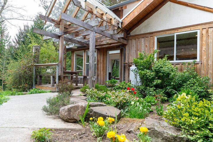 Property Photo: 375 Village Bay Road BC V0N 2J2