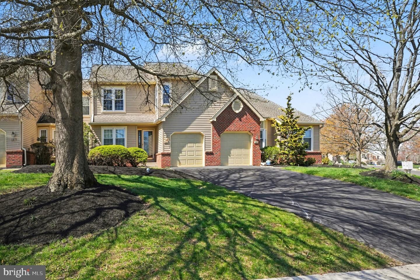 Property Photo:  129 Pinecrest Lane  PA 19446 