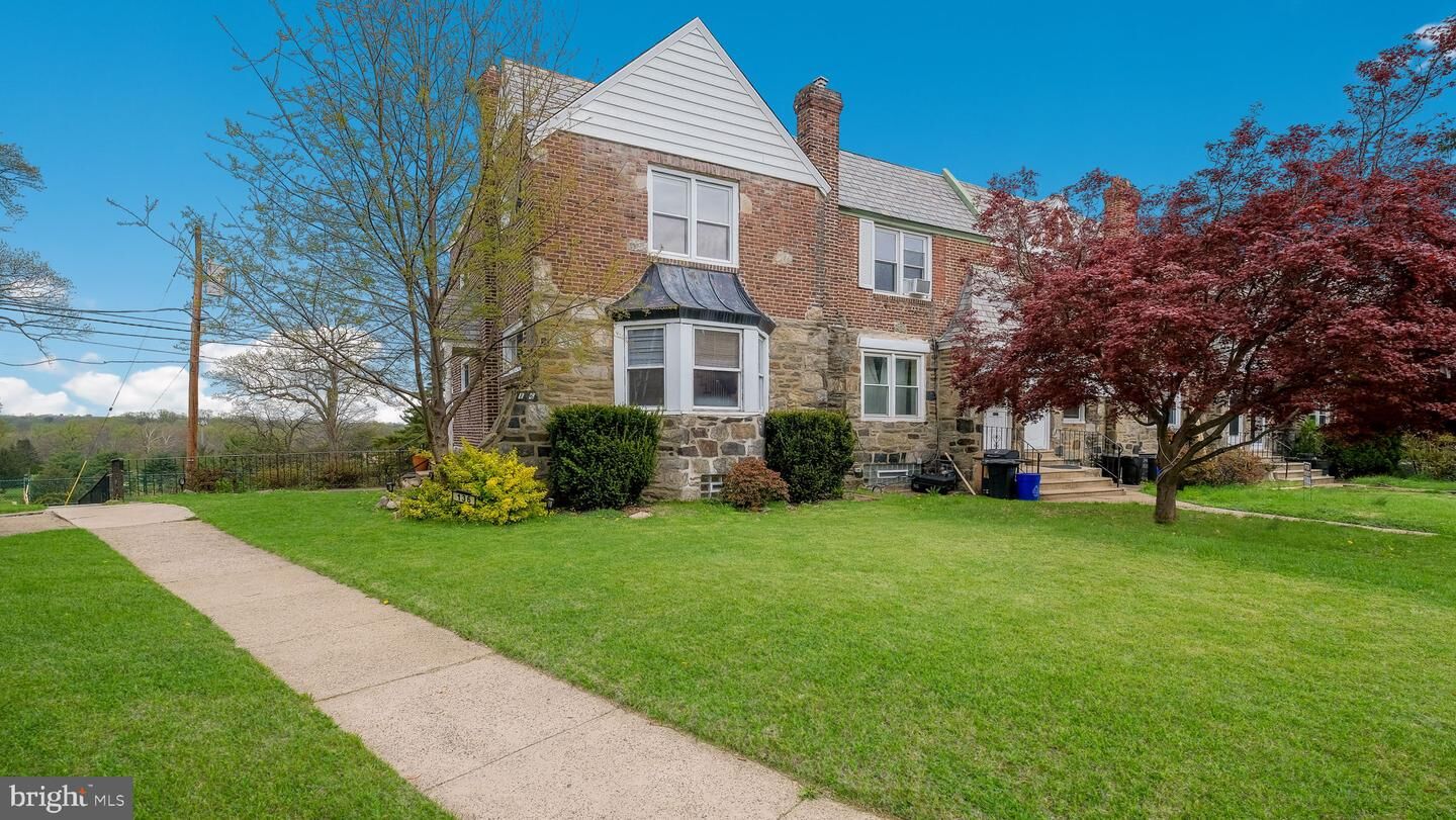 Property Photo:  136 Academy Lane  PA 19082 