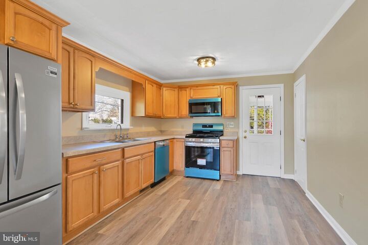 Property Photo:  332 Maple Street  NJ 08332 