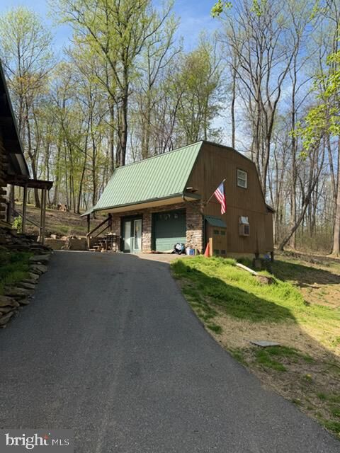 Property Photo:  171 Fox Hollow Road  PA 17565 