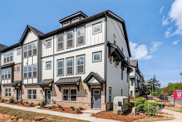 Property Photo:  504 Annie Lowery Way  NC 28036 