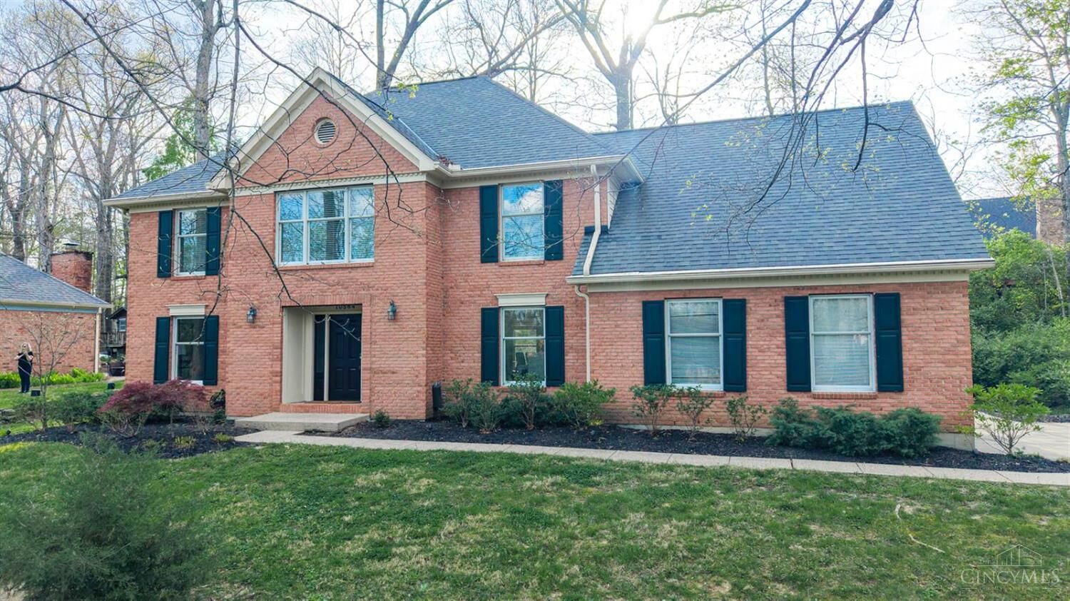 Property Photo:  10564 Stablehand Drive  OH 45242 