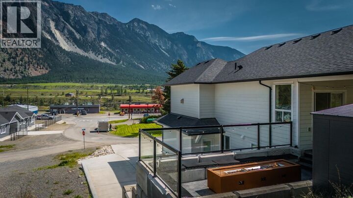 Property Photo:  293 Park Drive  BC V0K 1V0 