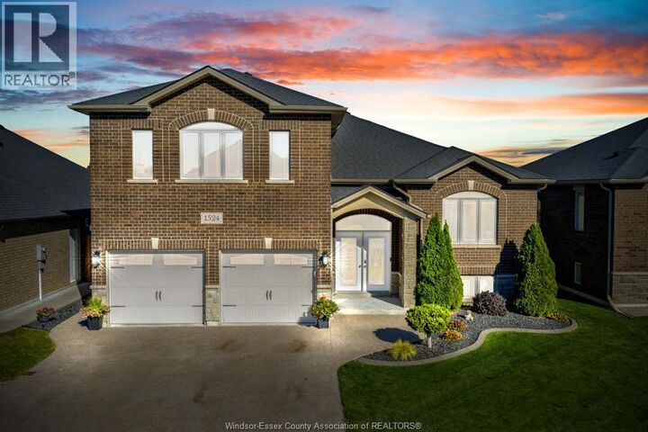 Property Photo: 1524 Inverness Avenue ON N8P 0B1