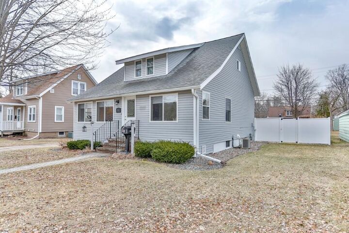 Property Photo:  311 Weston Avenue  WI 54474 