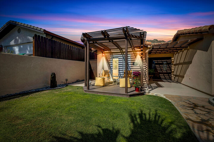 Property Photo:  53965 Avenida Madero  CA 92253 