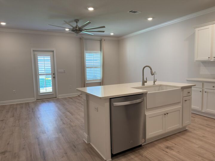 Property Photo:  21 Redbird Loop  FL 32541 