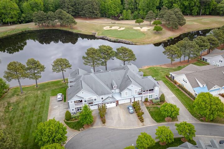 Property Photo: 404 Claret Court VA 23310