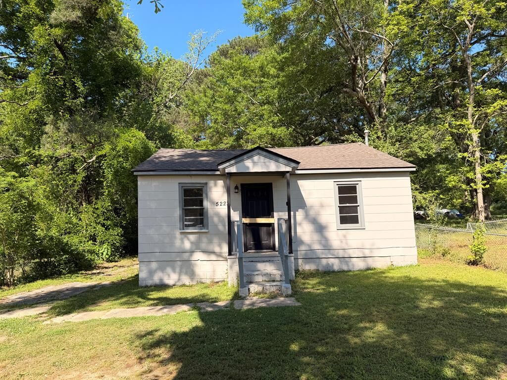 Property Photo:  5223 Thomason Avenue  GA 31904 