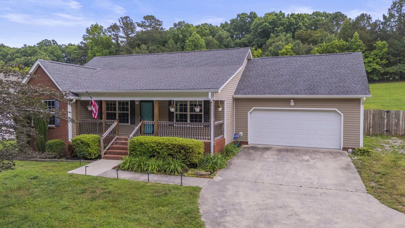 Property Photo: 1723 Garretts Chapel Road GA 30707