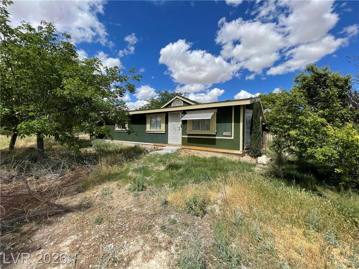 Property Photo: 1230 West Morgan Lane NV 89060