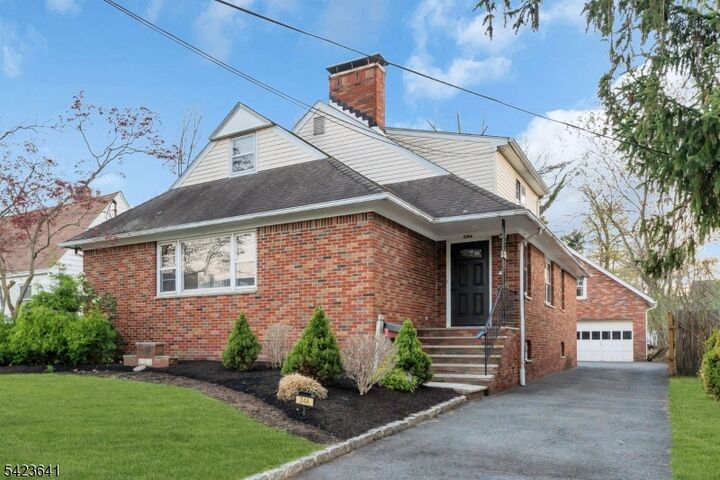 Property Photo:  24 Hollywood Ave  NJ 07016 