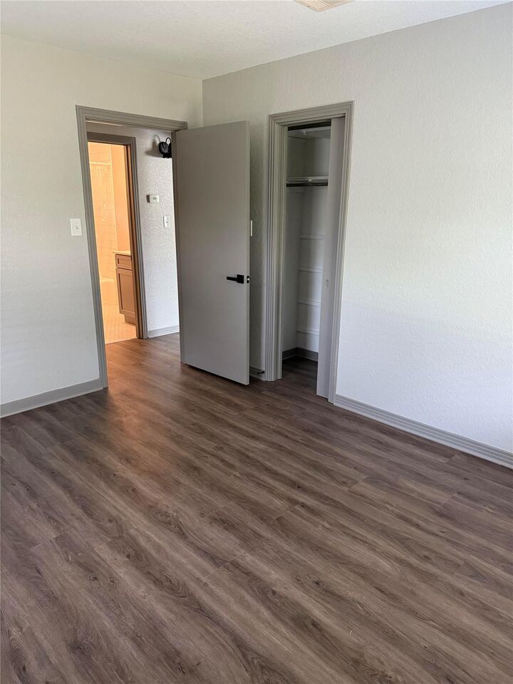 Property Photo:  1301 Fairview Drive  TX 77511 