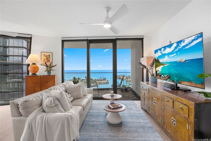 Property Photo:  1000 Auahi Street 2100  HI 96814 