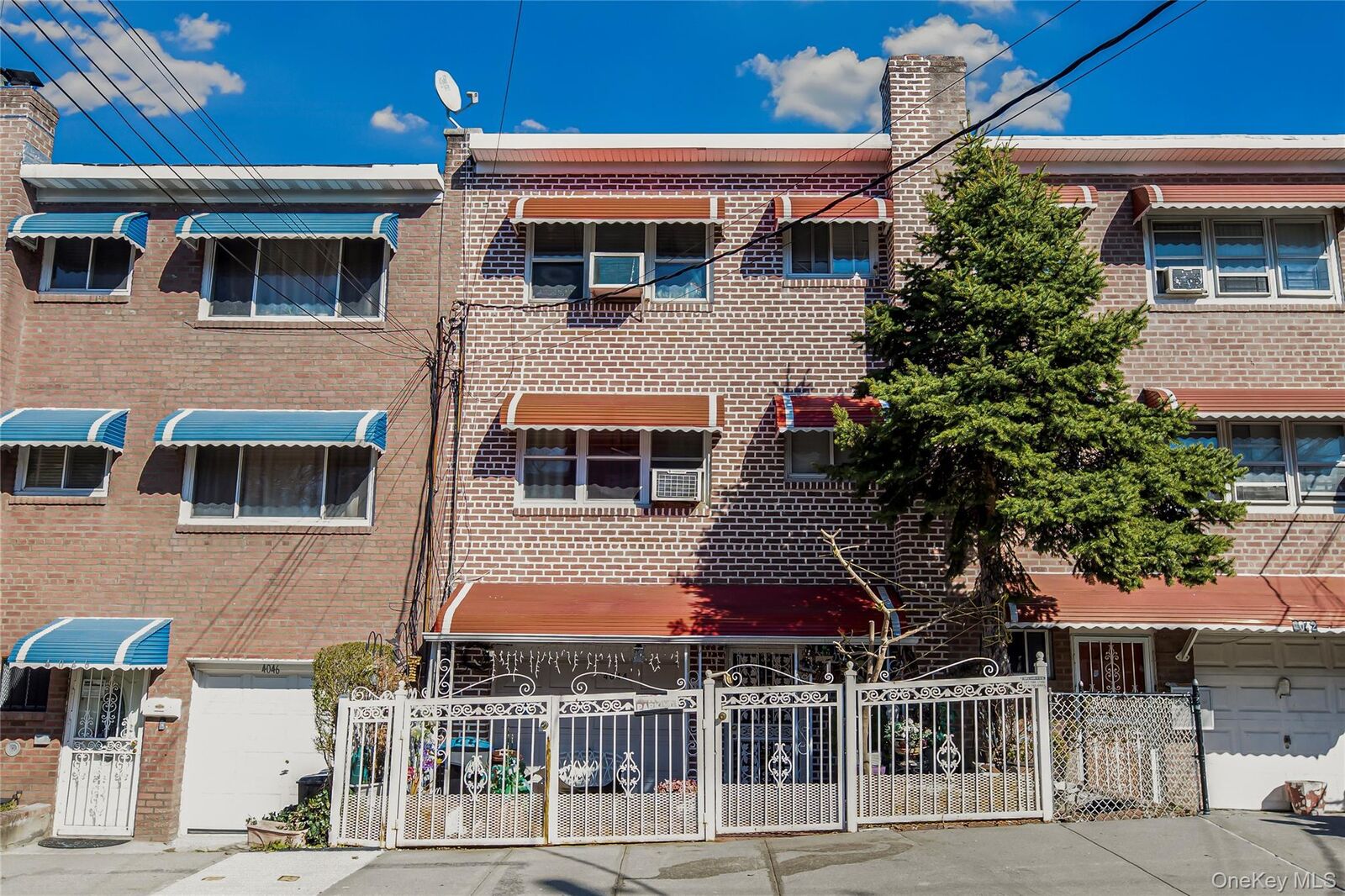 Property Photo:  4044 Harper Avenue  NY 10466 