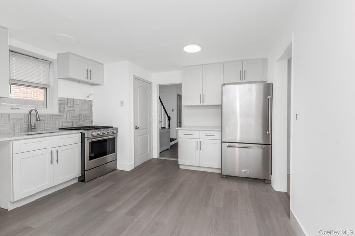 Property Photo:  31 Emmett Place  NY 10703 