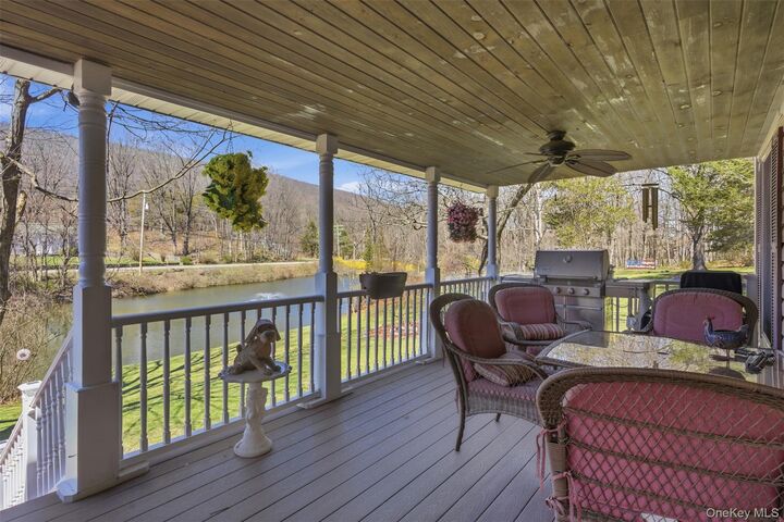 Property Photo: 1285 Lakes Road NY 10950