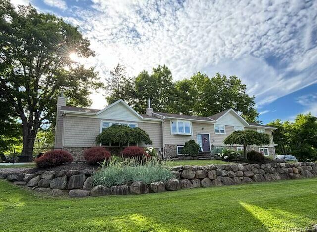 Property Photo: 2 Emily Lane NY 10980