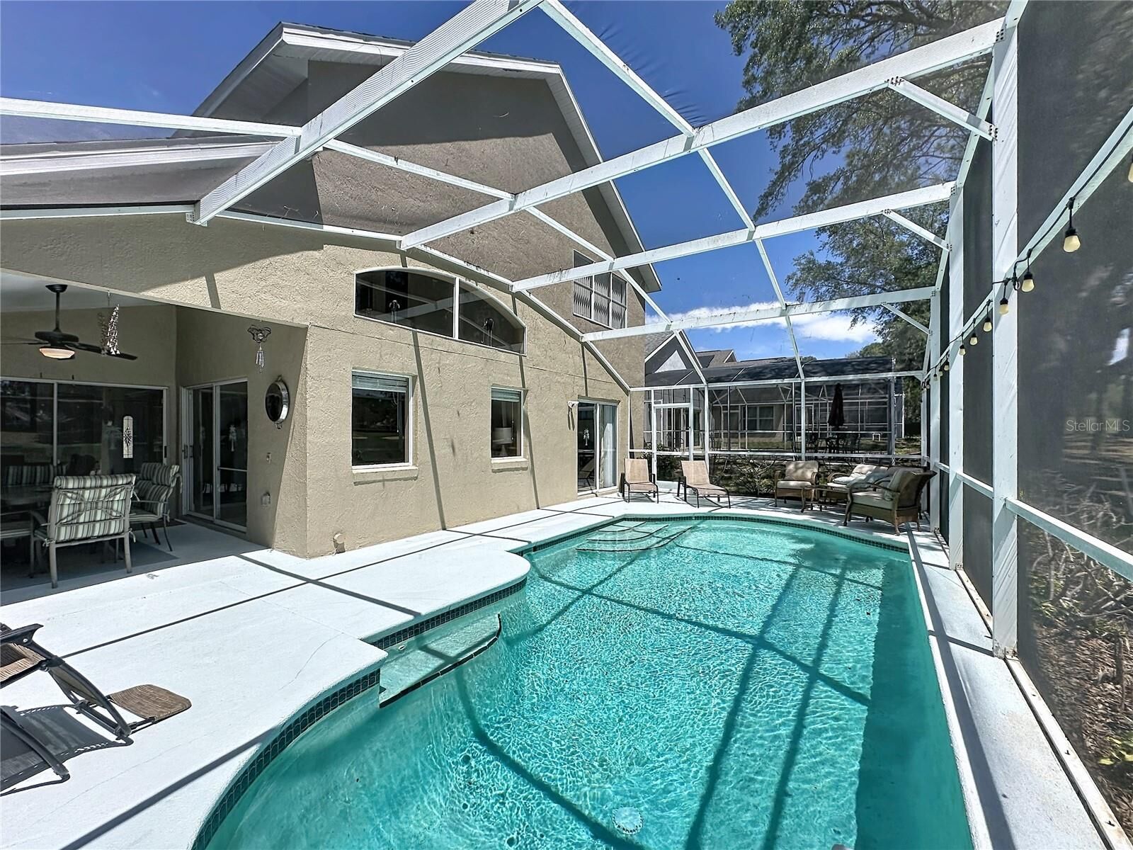 Property Photo:  2213 Mallory Circle  FL 33844 