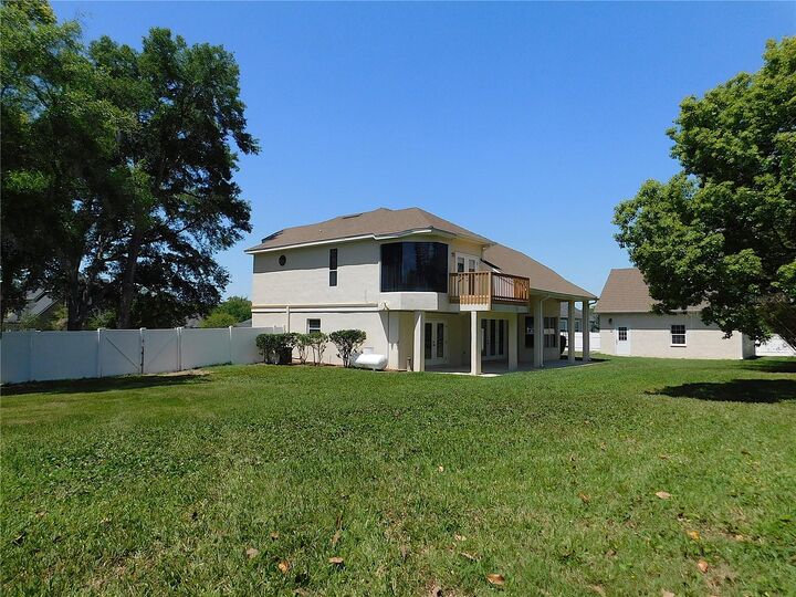 Property Photo:  1203 SE 49th Avenue  FL 34471 