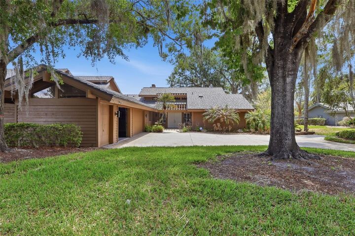 Property Photo:  29922 Baywood Lane  FL 33543 