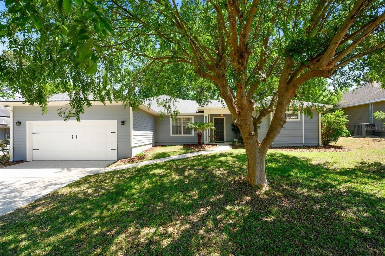 Property Photo:  1015 NW 89th Drive  FL 32606 