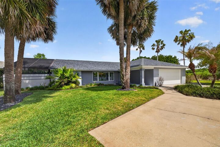 Property Photo: 28828 Beauclaire Drive FL 32778