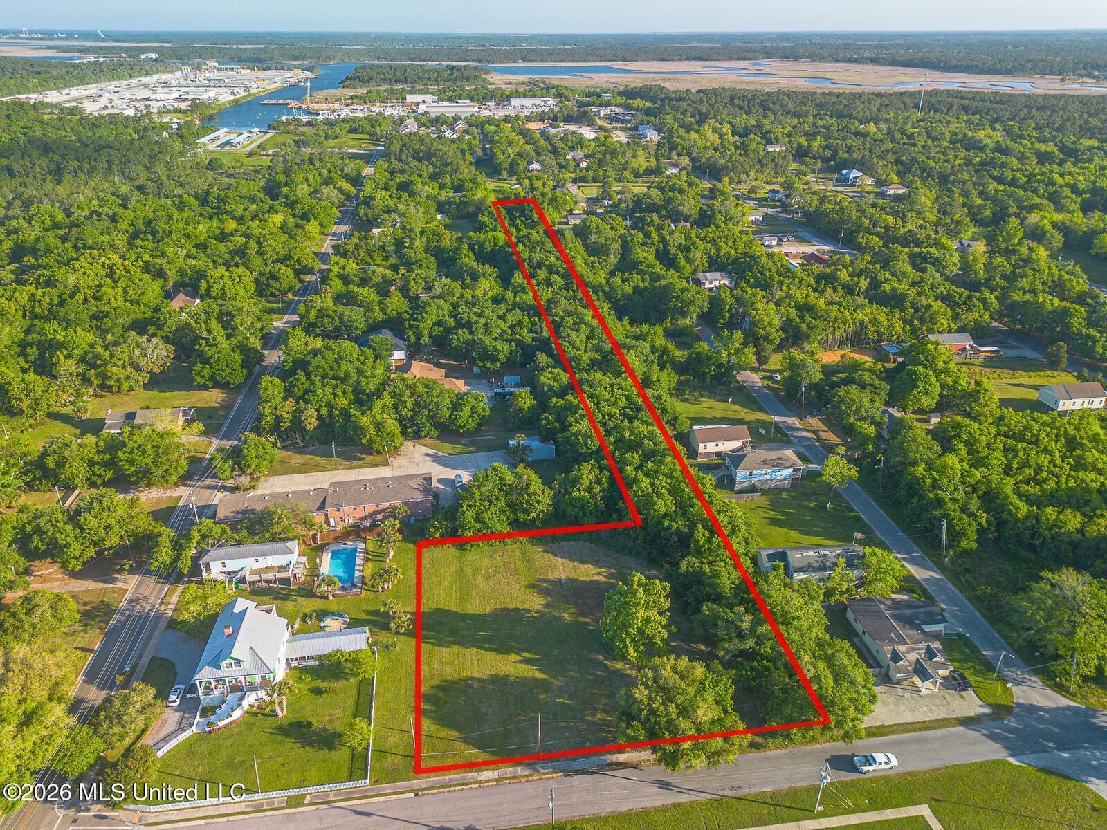 Property Photo: 300 Ladnier Street MS 39571
