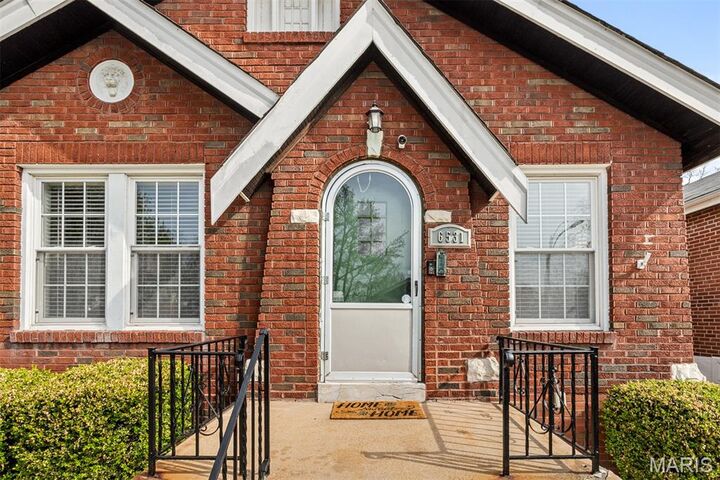 Property Photo:  6531 Hoffman Avenue  MO 63139 