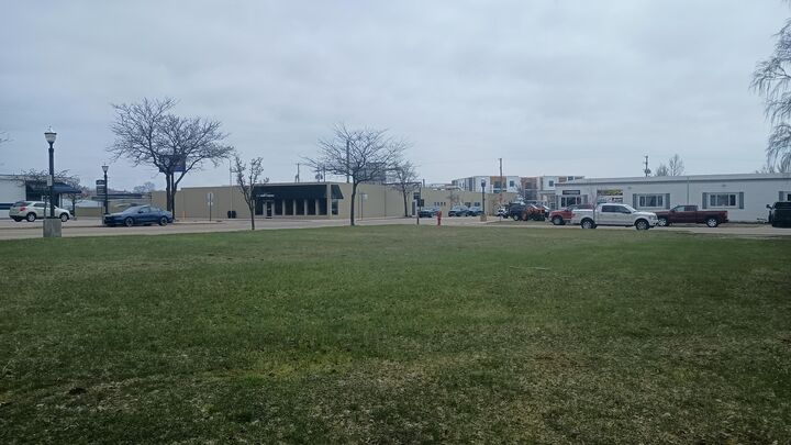 Property Photo: 102 W Dowland Street MI 49431