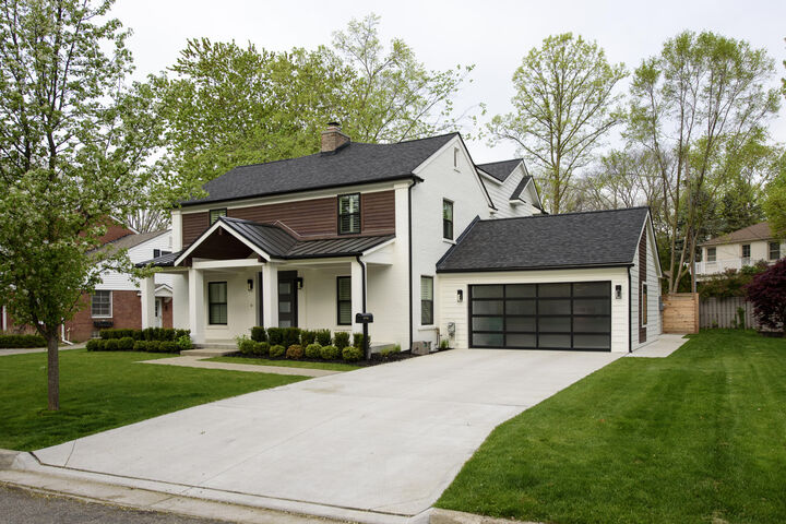 Property Photo:  1684 Latham Street  MI 48009 