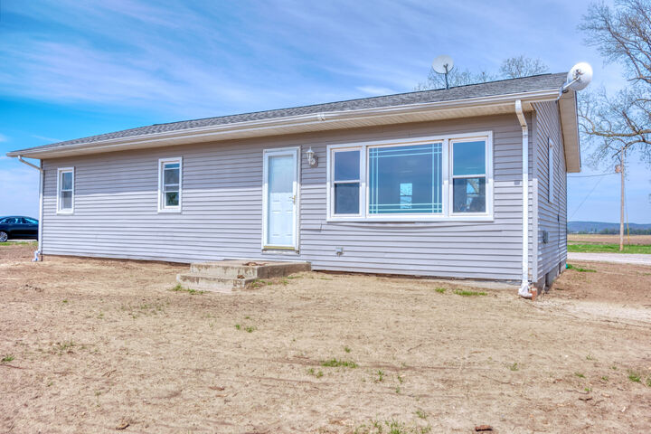 Property Photo:  861 Indian Ridge Road  IL 62950 