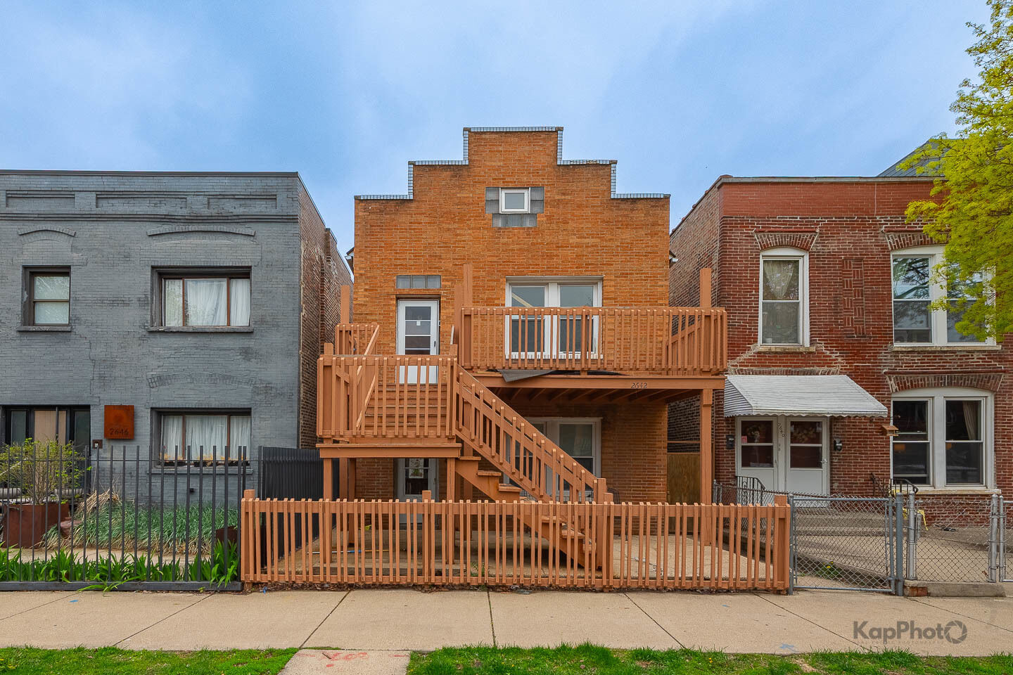 Property Photo:  2642 W Superior Street  IL 60612 