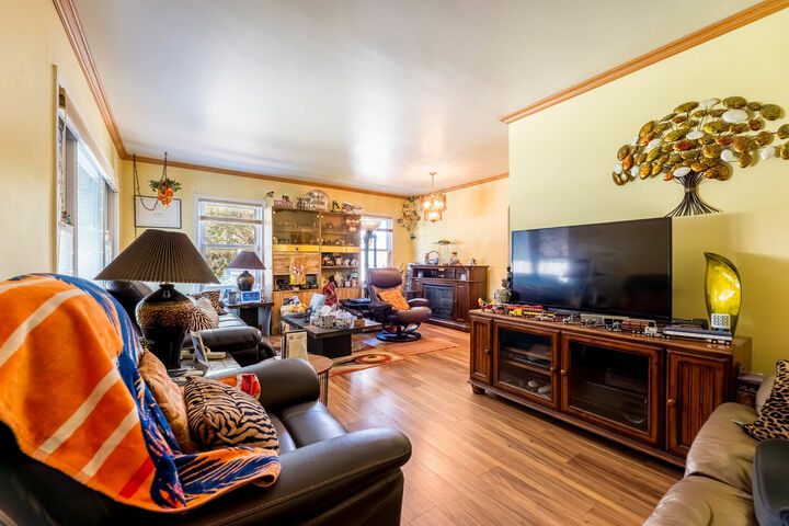 Property Photo:  1639 S 14th Avenue  IL 60153 