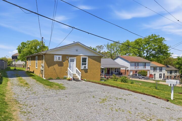 Property Photo:  1214 Katie Ave  TN 37207 