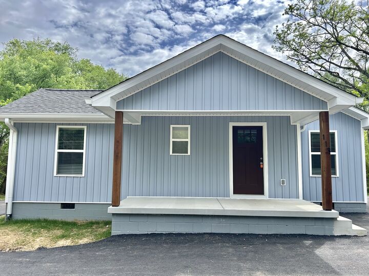 Property Photo: 113 W Coffee St TN 37355