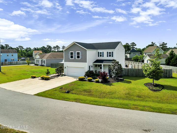 Property Photo:  102 Tralee Place  NC 28445 
