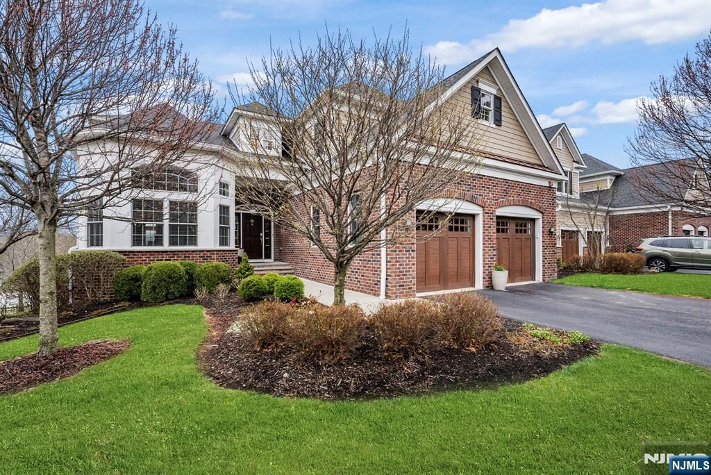 Property Photo: 26 Wheatsheaf Farm Road 84 NJ 07960